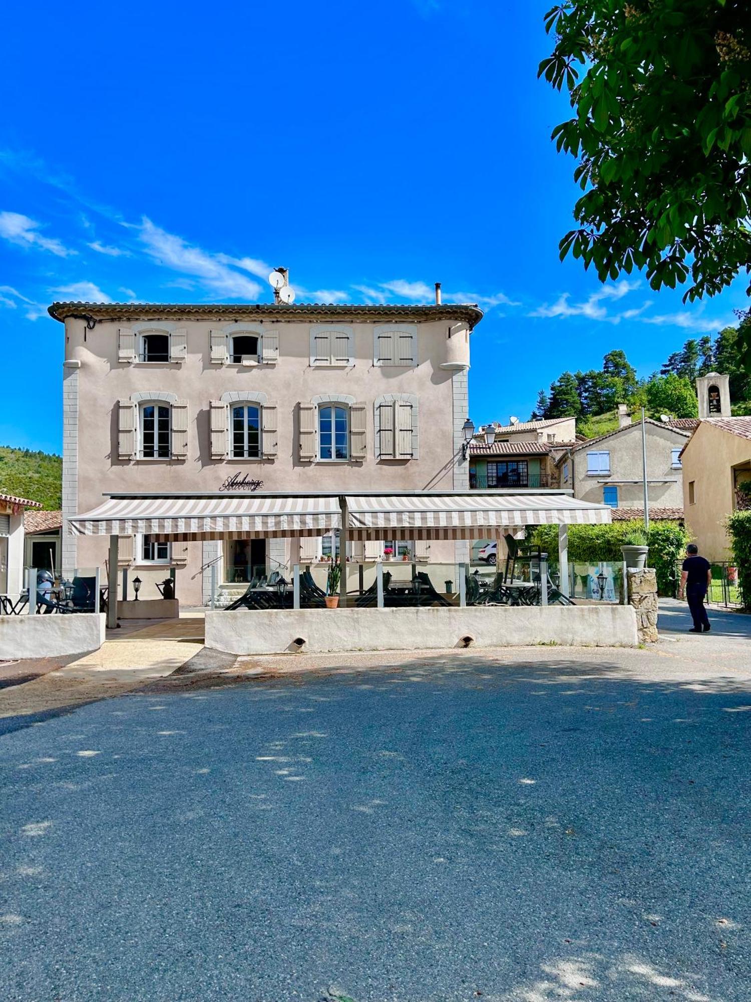 Auberge Du Bourguet Brenon Buitenkant foto